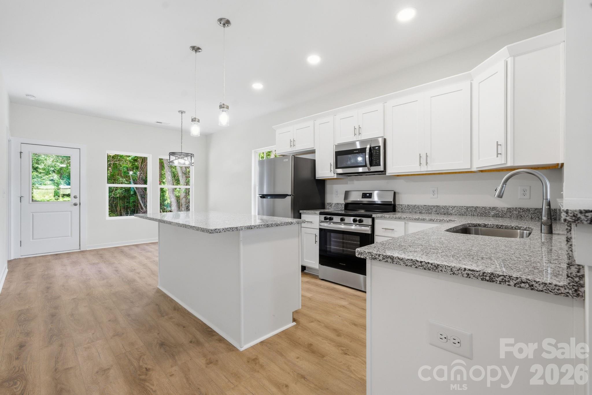 101 Swink Street SW