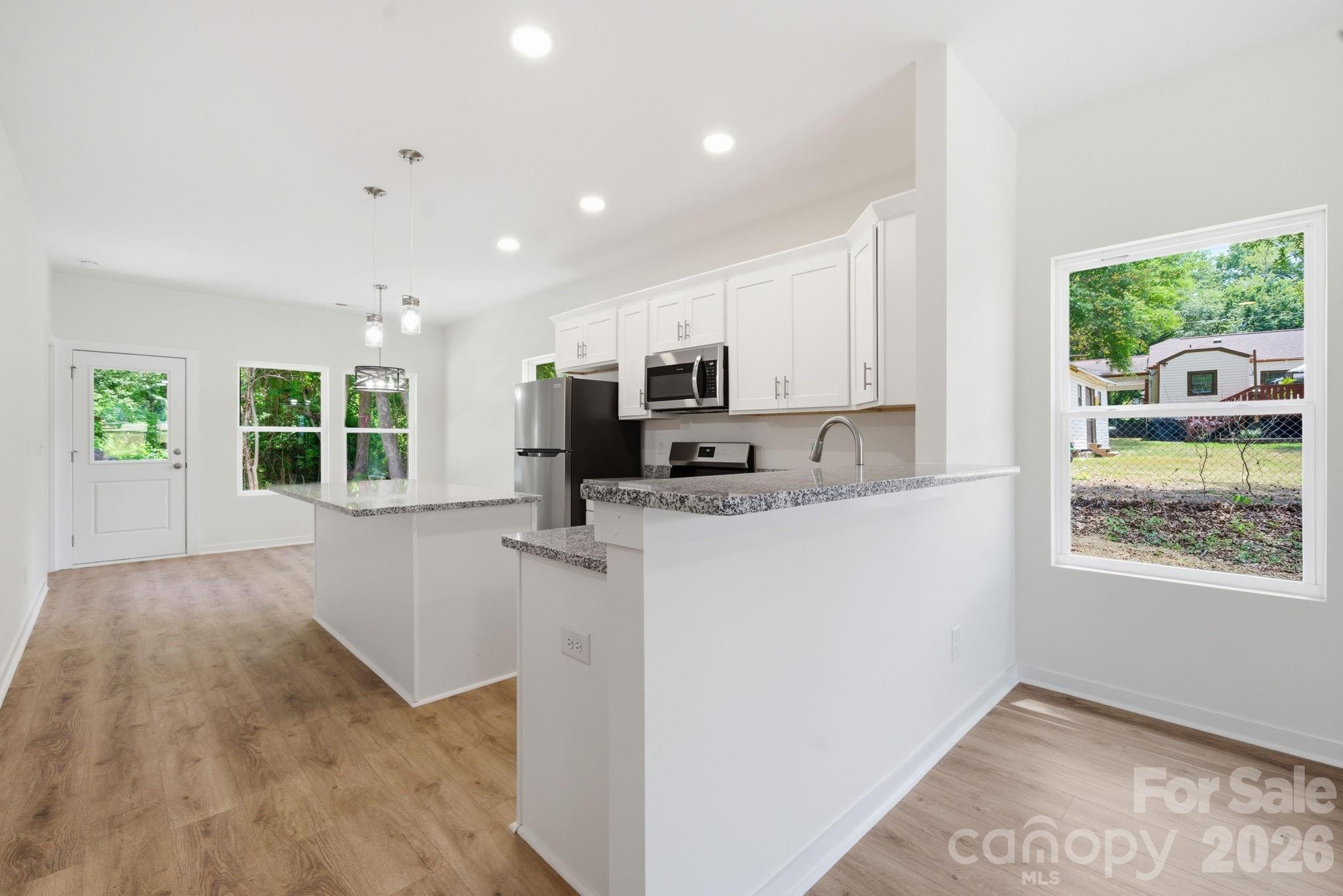 101 Swink Street SW
