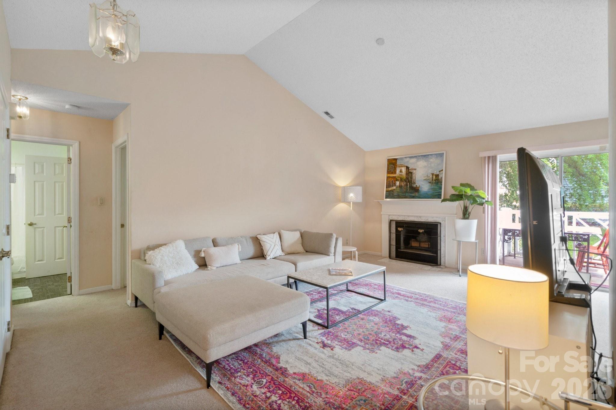 2834 Iron Gate Lane