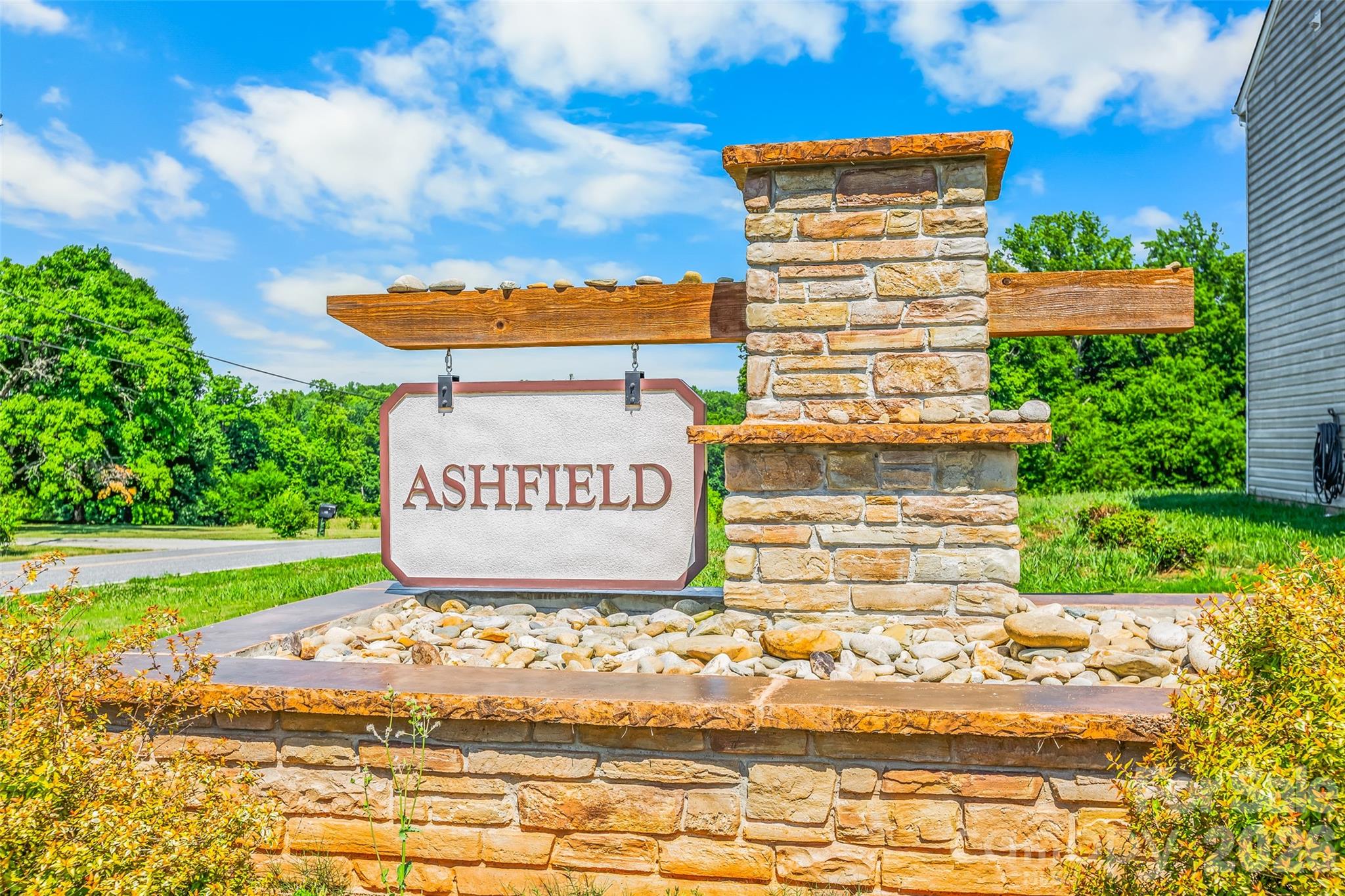 164 Ashfield Lane