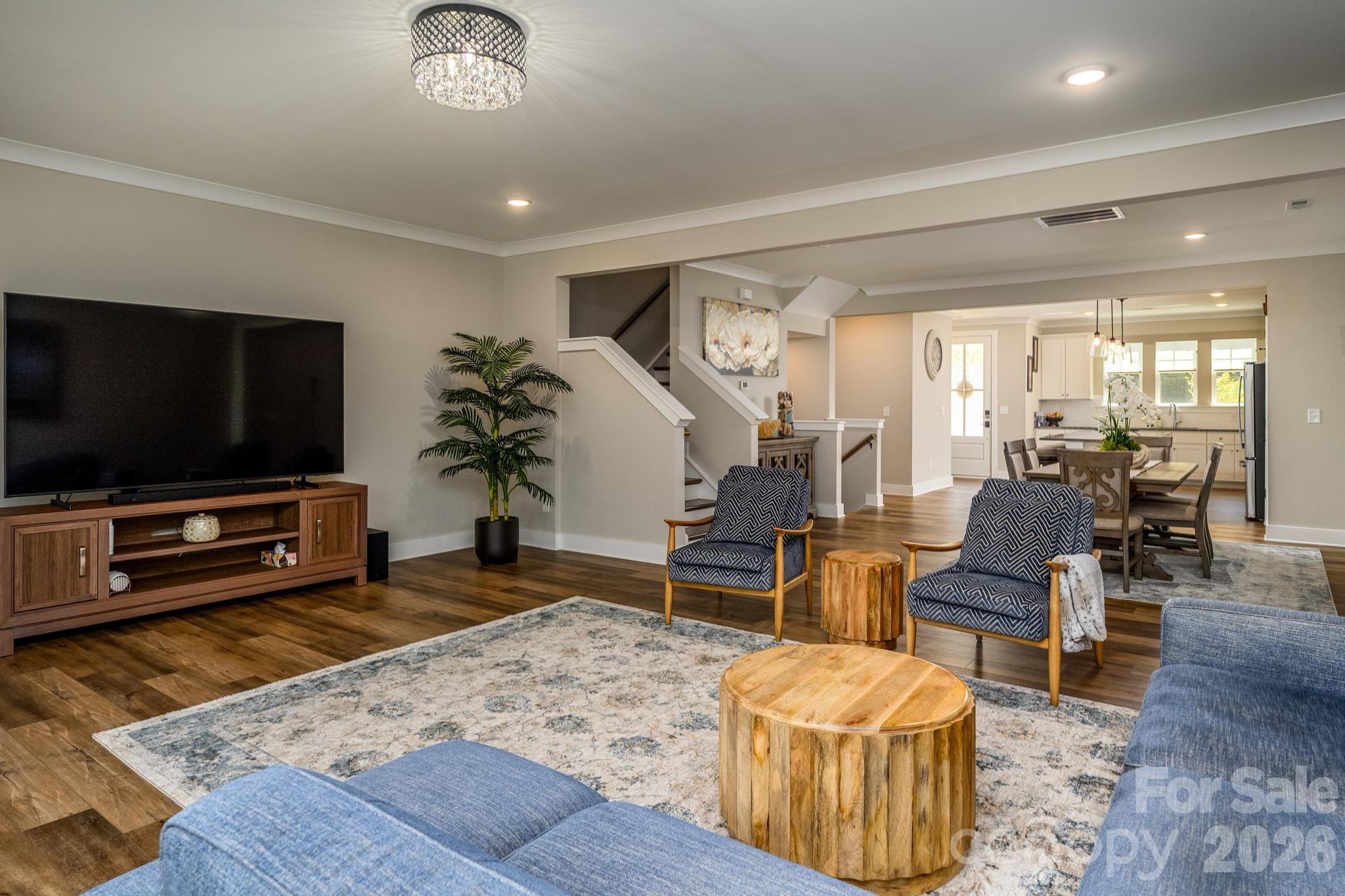 Carriage Club townhomes - Residential