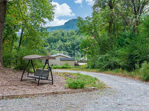 A home in Chimney Rock