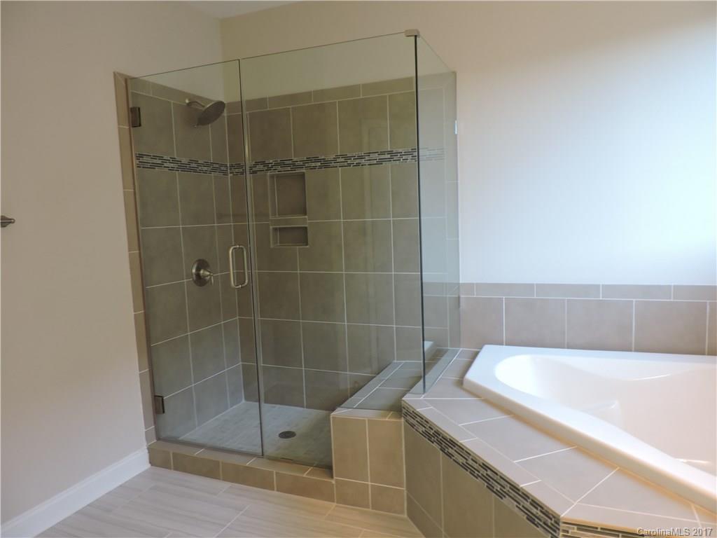 Waterford Glen - Residential