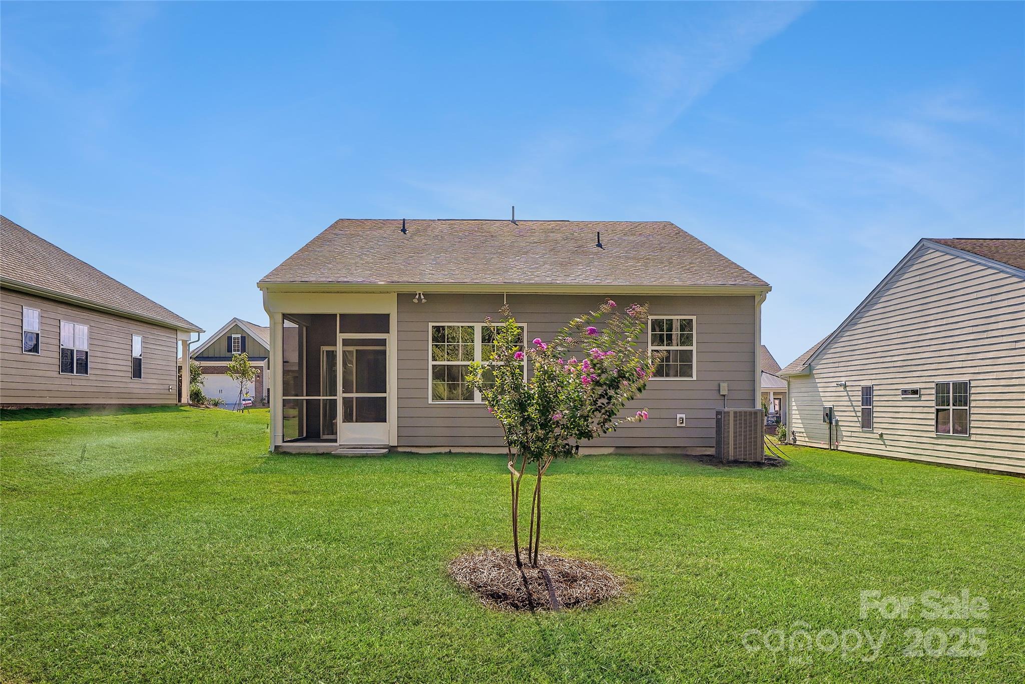 Roselyn - Residential