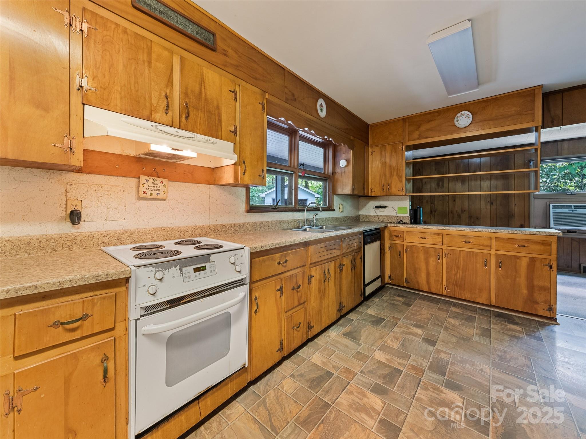 Wild Acres - Residential