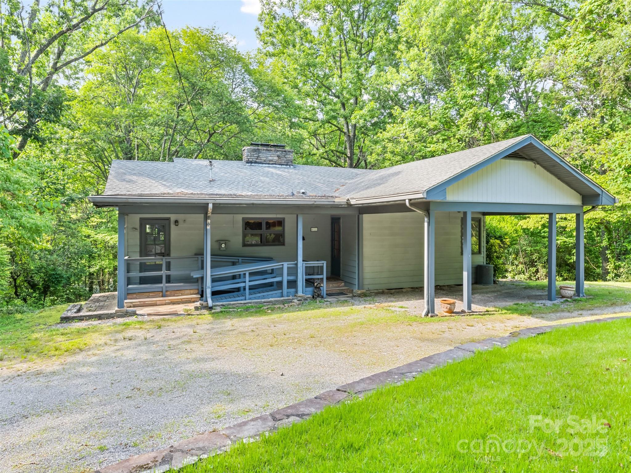 88 Laurel Loop