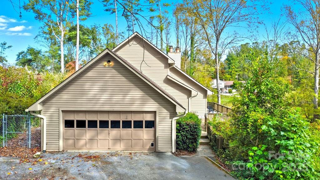 207 Wood Dale Drive
