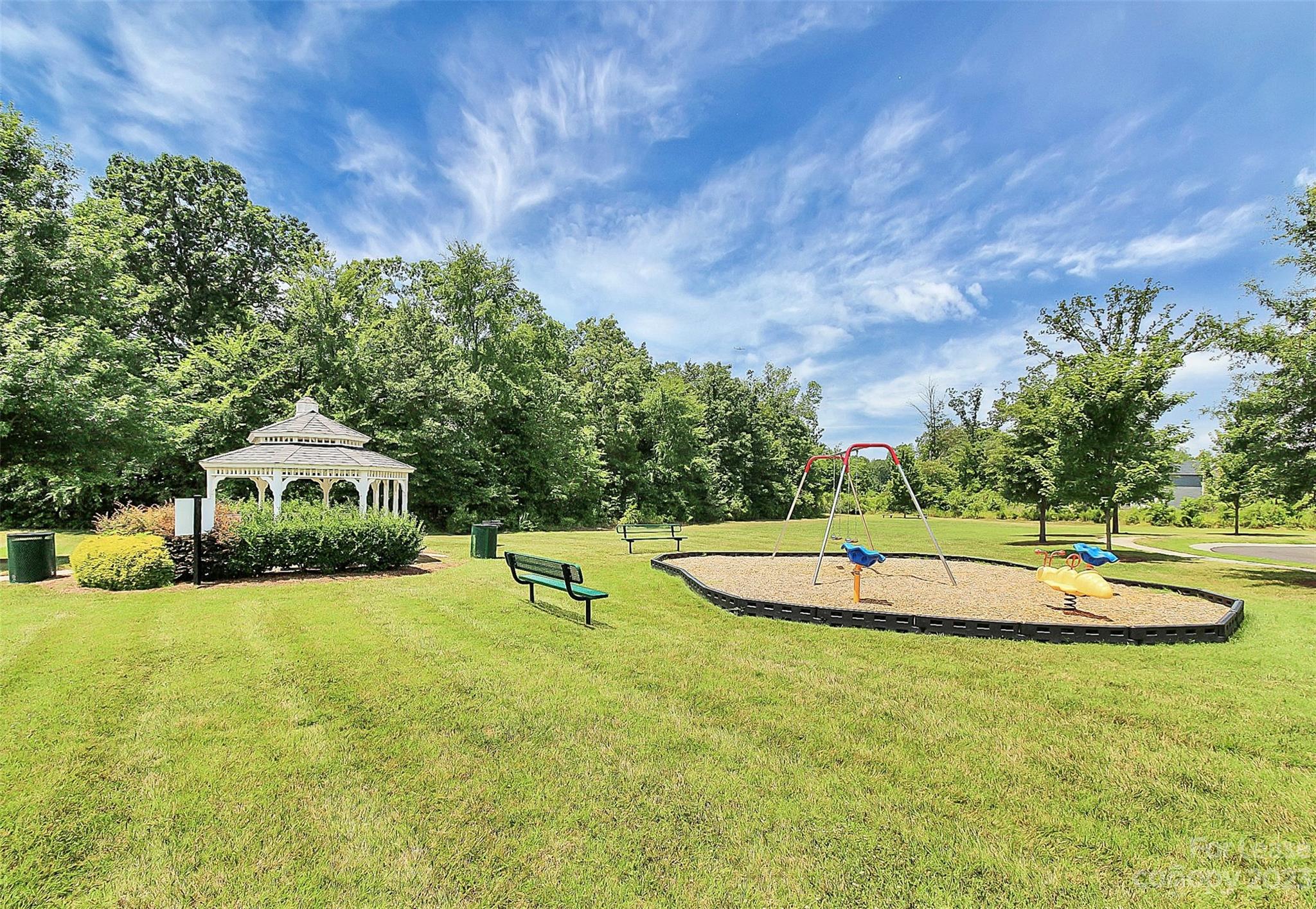 Traditions - Residential Lease