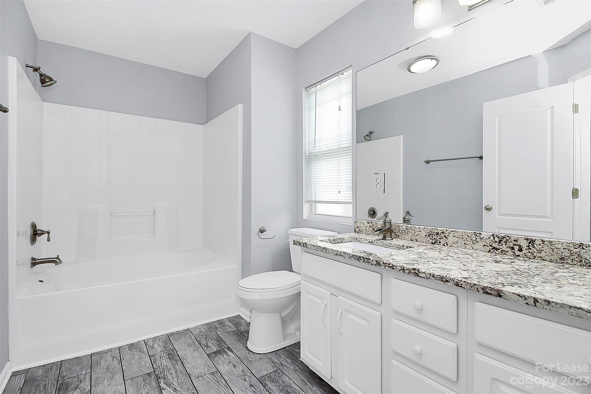 Traditions - Residential Lease