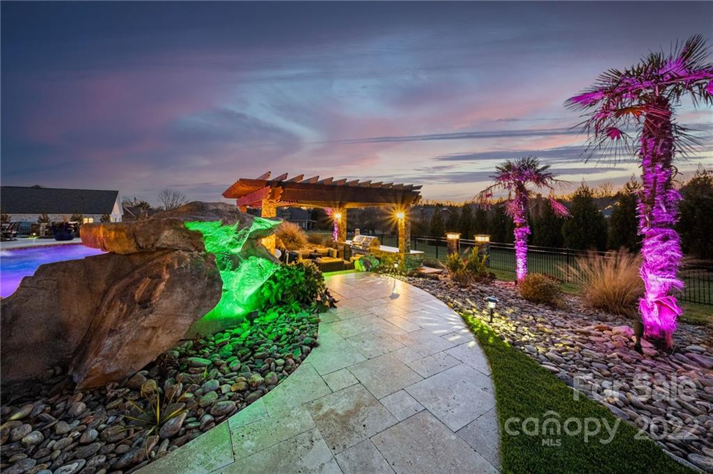 Fenton Dell - Residential