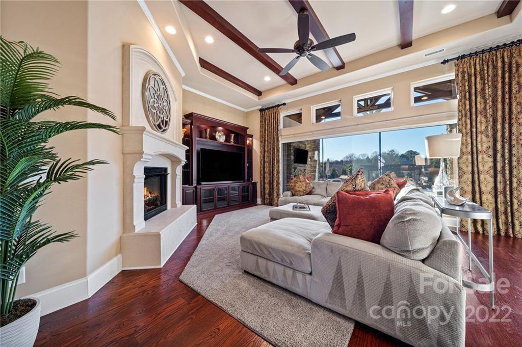 Fenton Dell - Residential