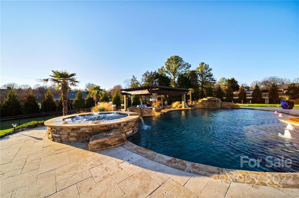 Fenton Dell - Residential