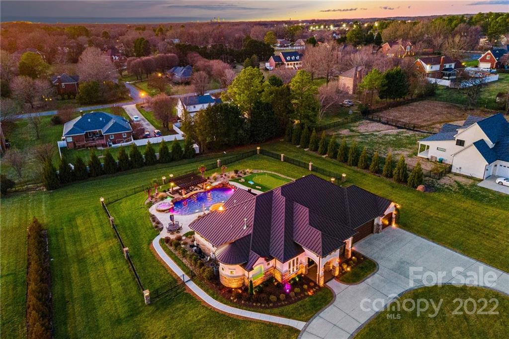 Fenton Dell - Residential