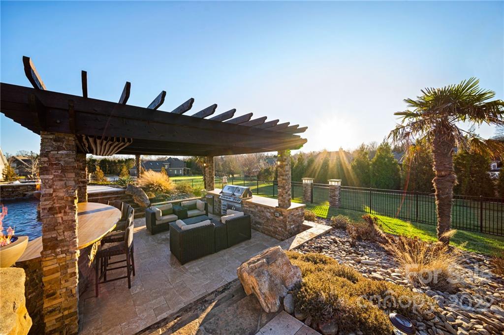 Fenton Dell - Residential