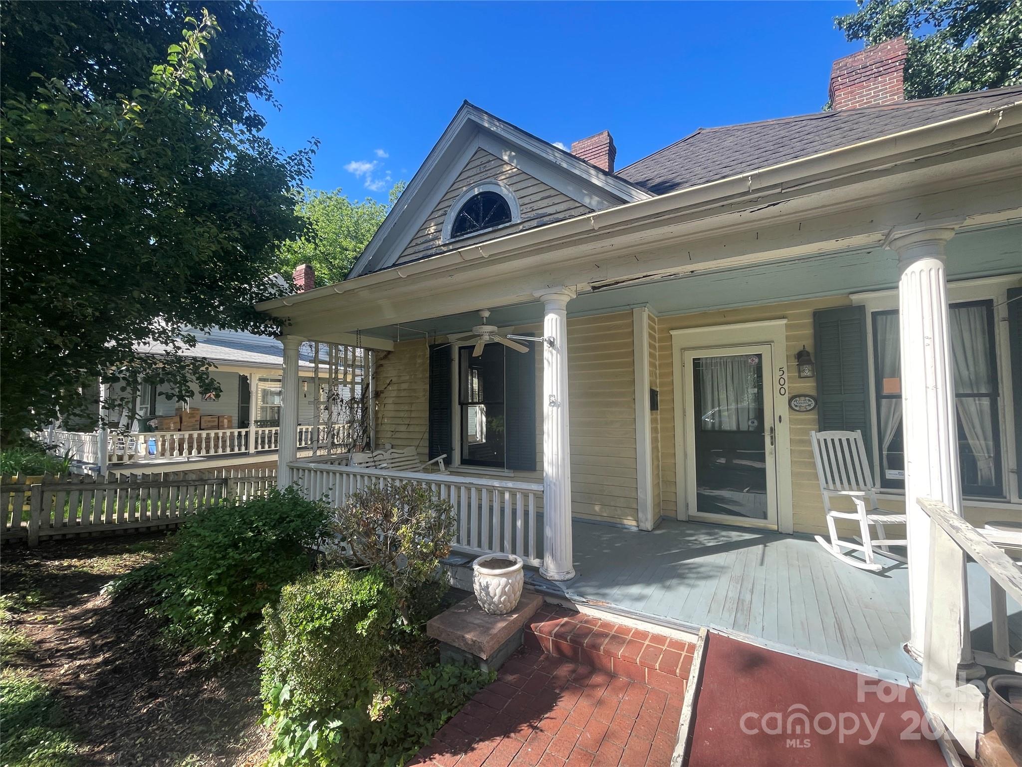 500 W Council Street