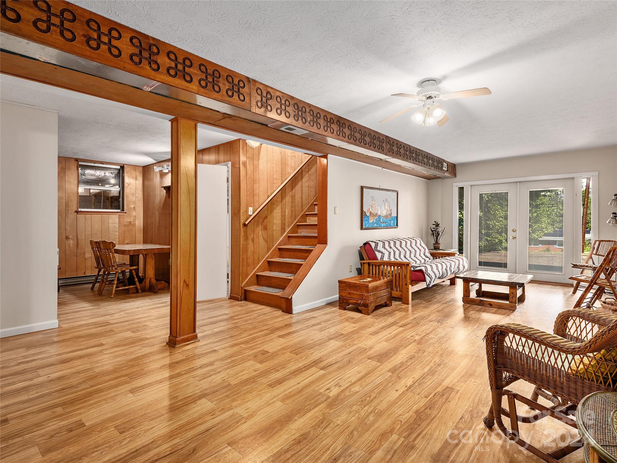 Tiny Farms - Residential