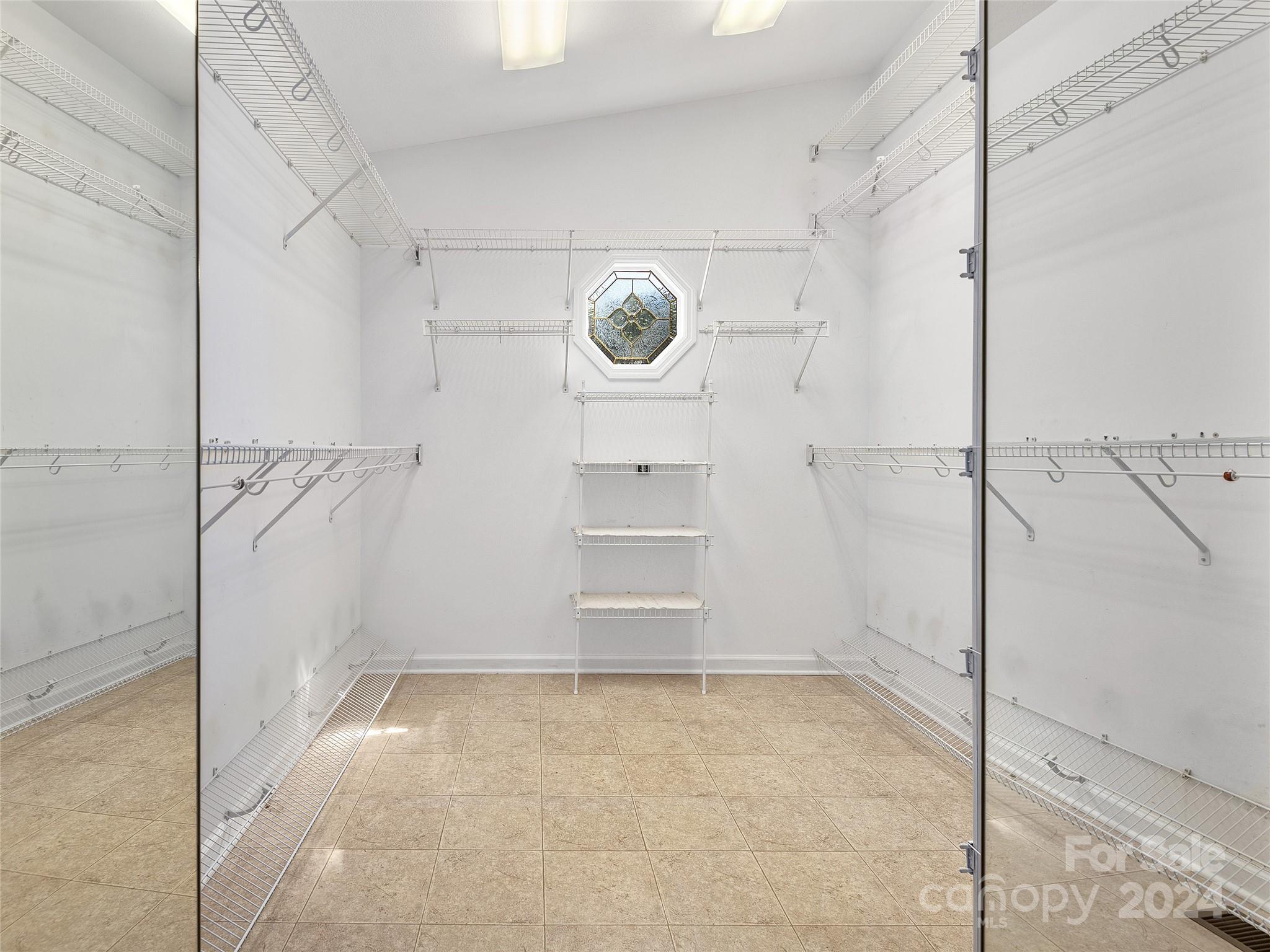 Tiny Farms - Residential