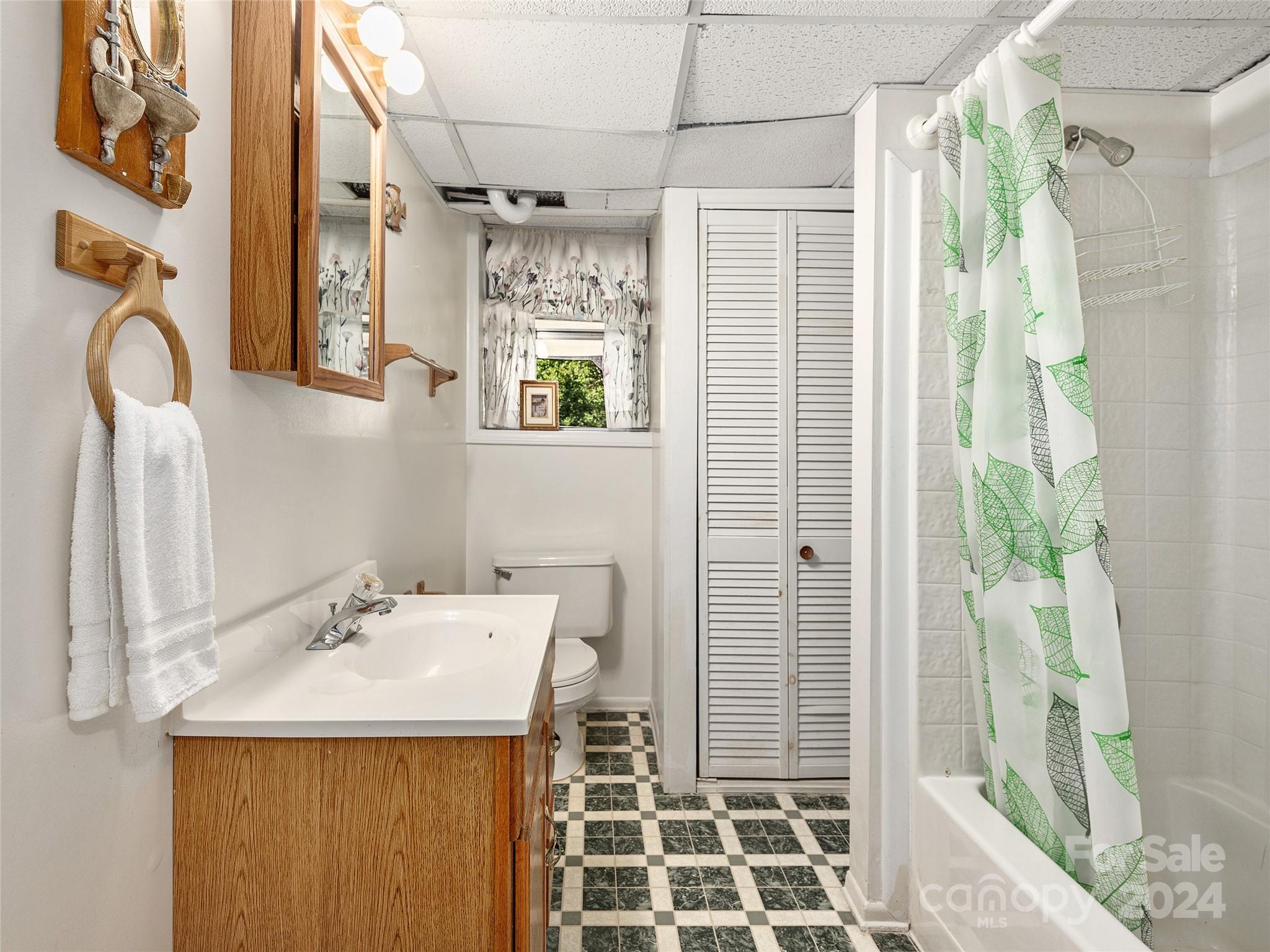 Tiny Farms - Residential