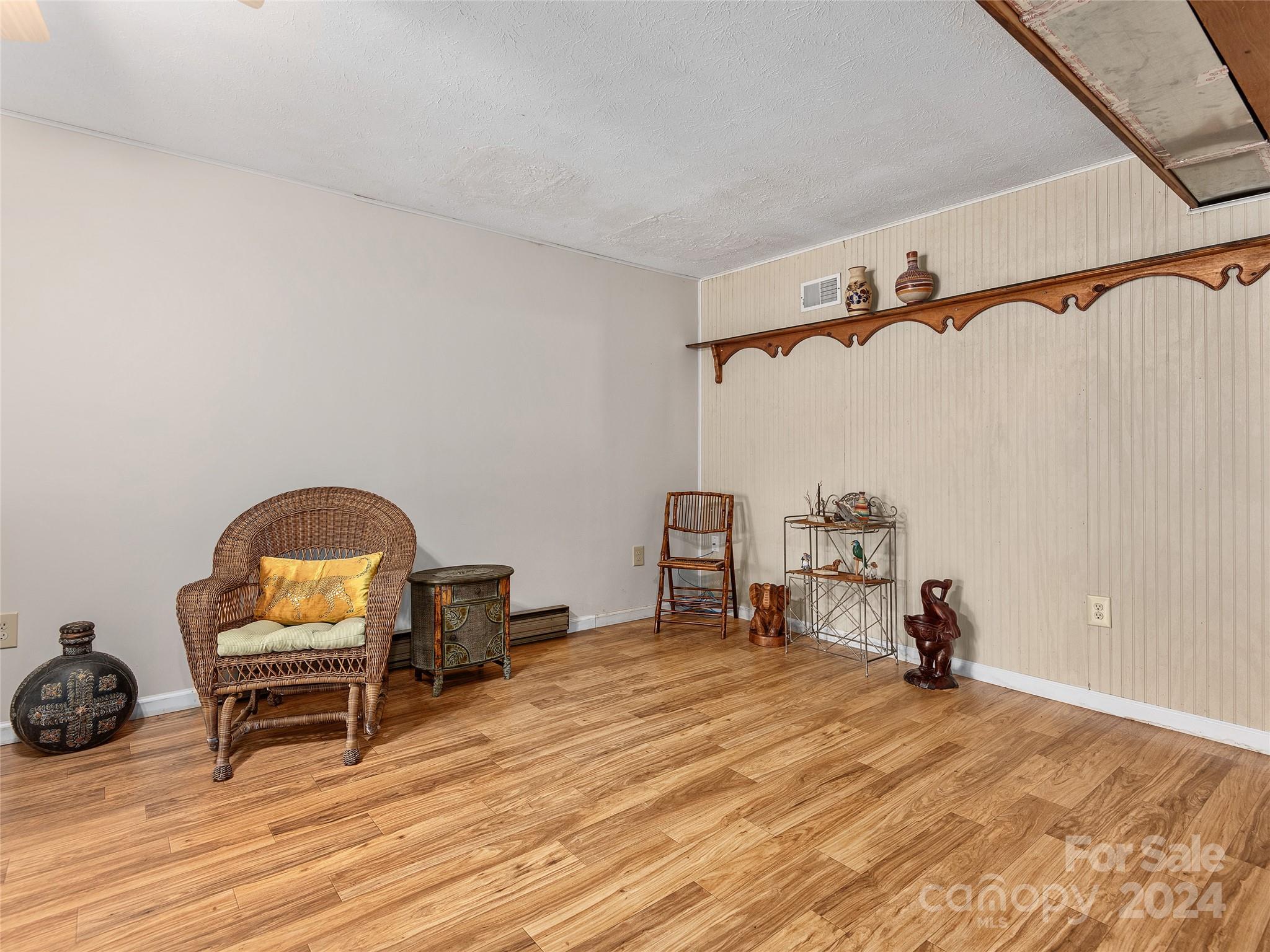 Tiny Farms - Residential