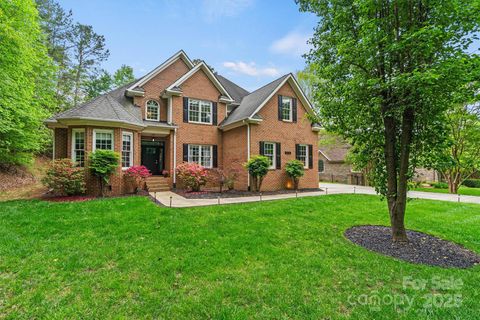 8032 Turnberry Lane Stanley NC 28164