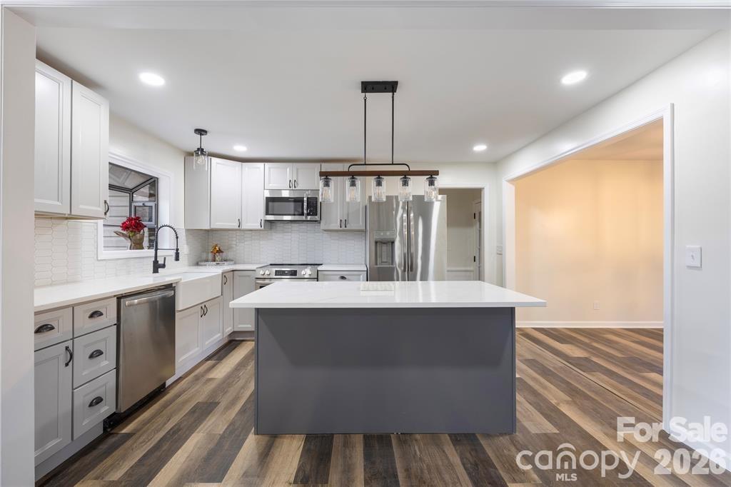 203 Ewing Drive