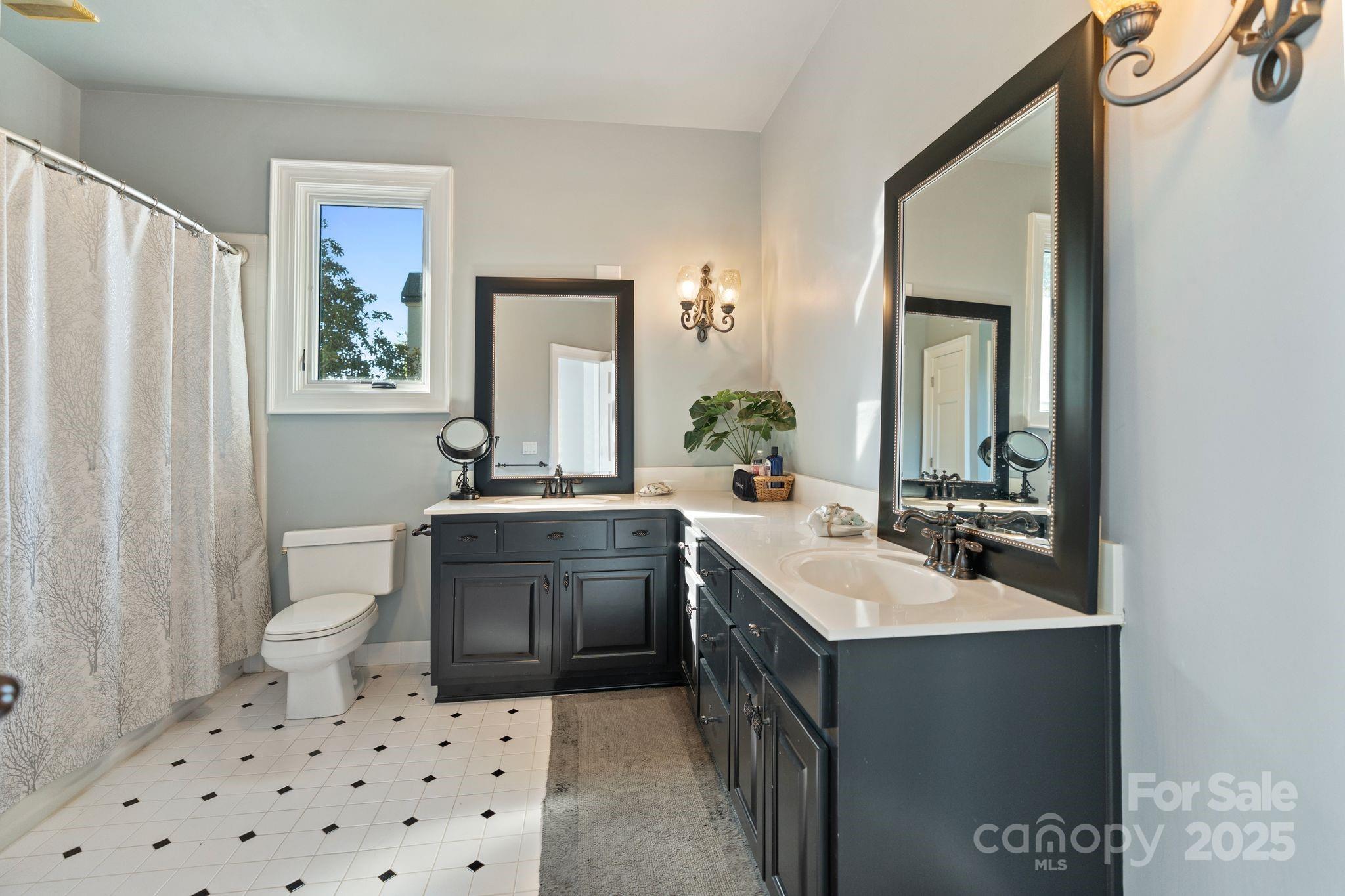 Alexander Island - Residential