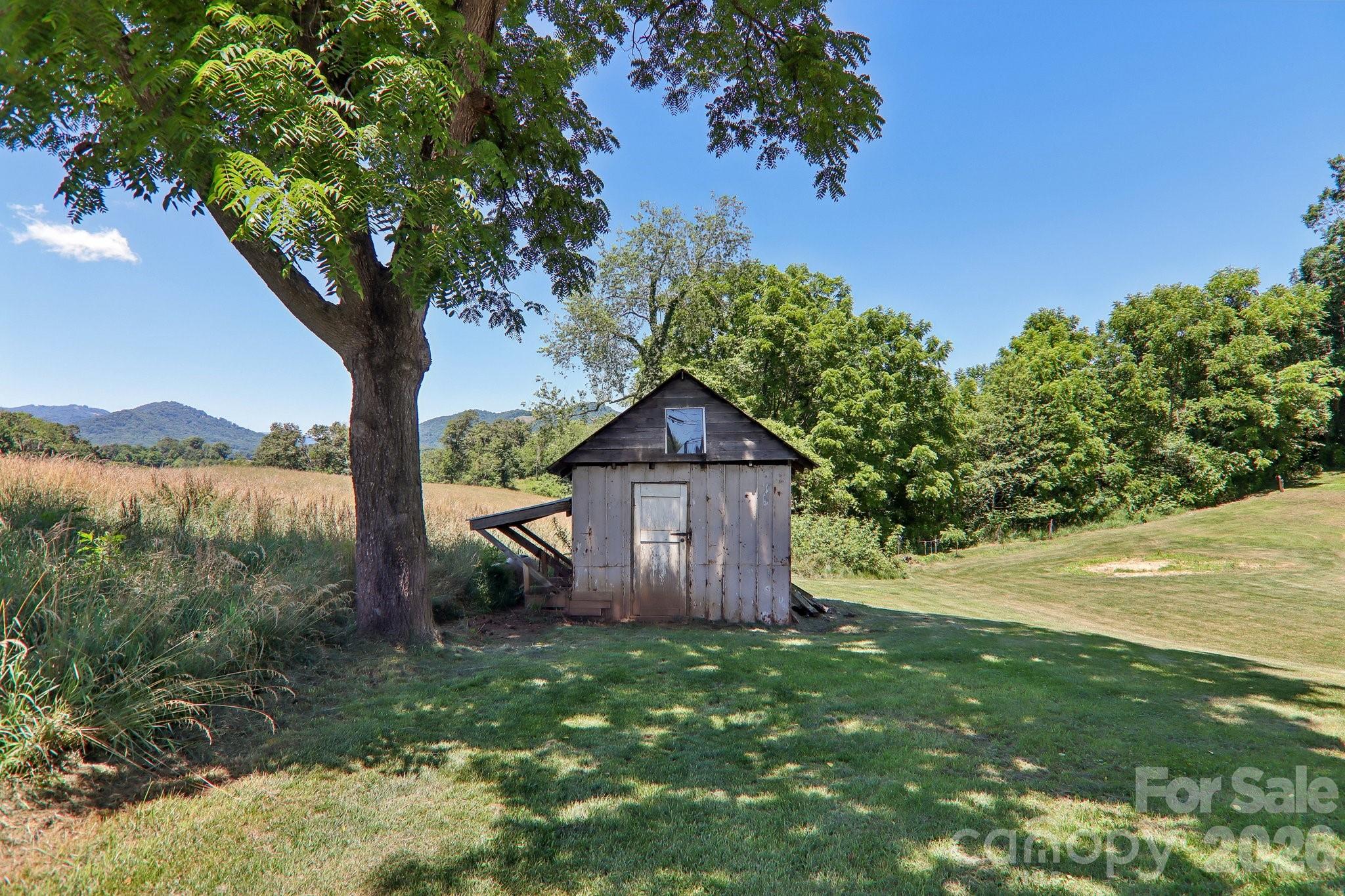 414 Skyline Drive