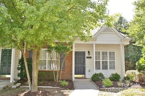125 Lynch Circle Mooresville NC 28117