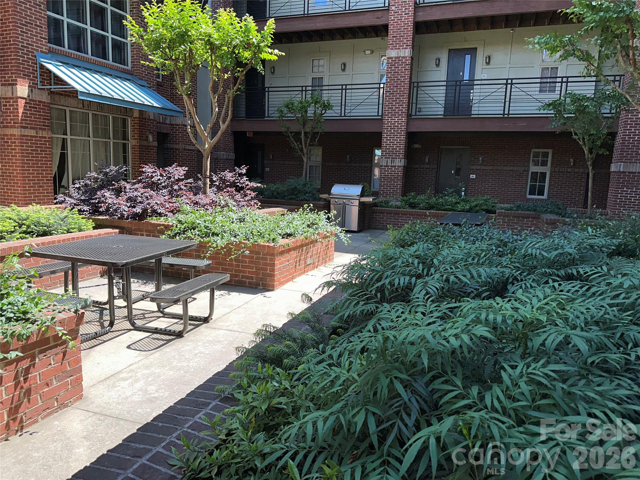 First Row Condominium - Residential