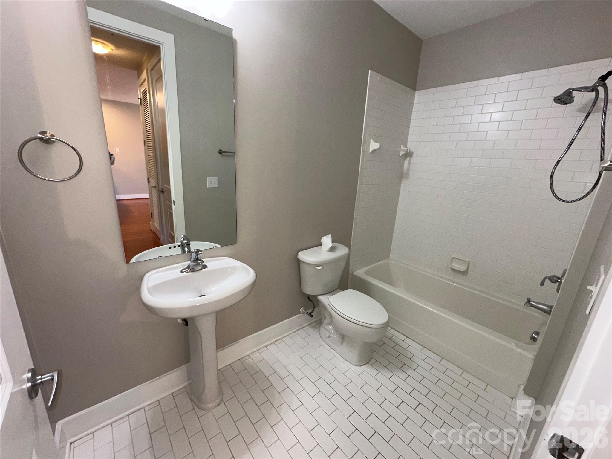 First Row Condominium - Residential