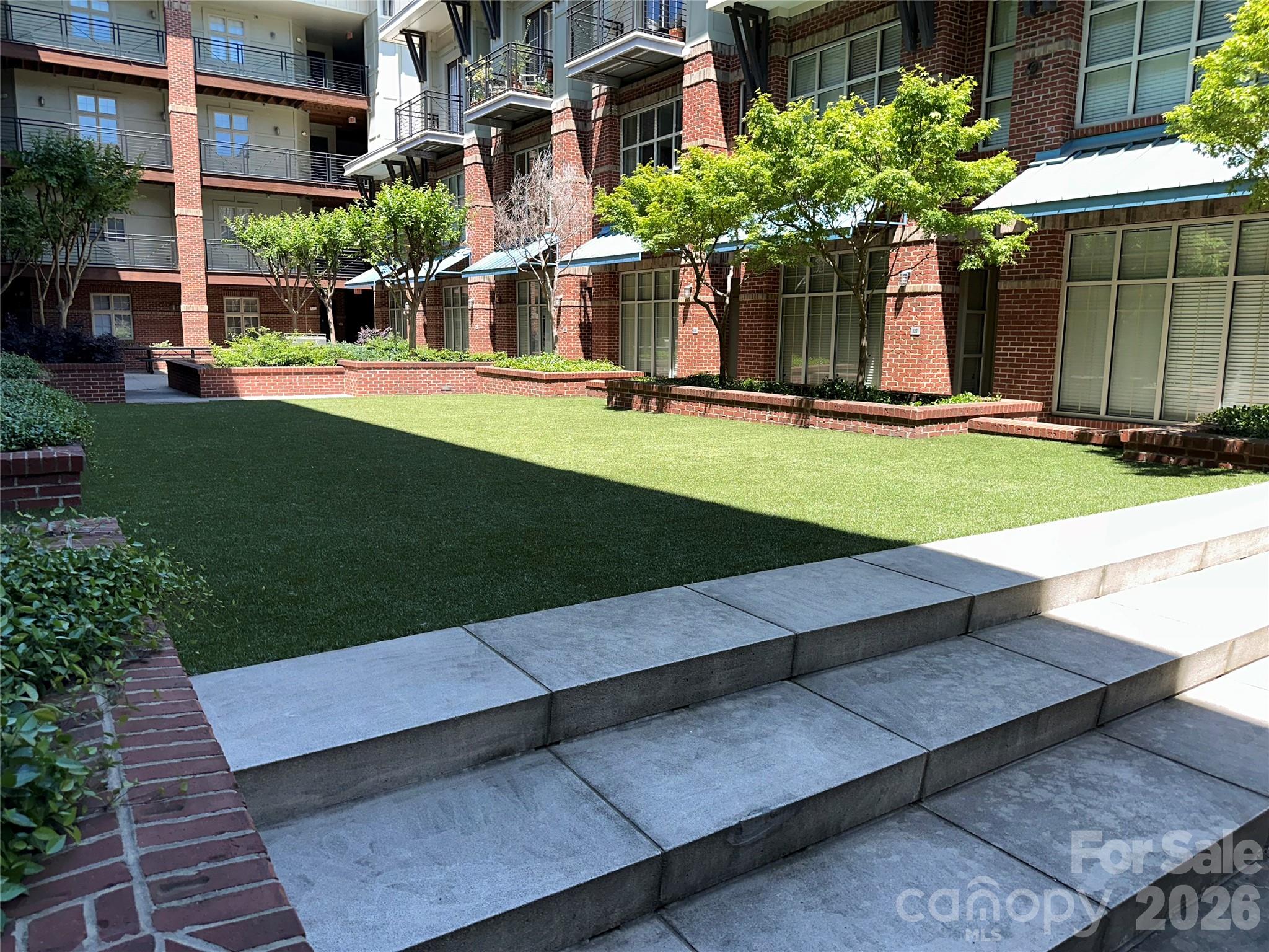 First Row Condominium - Residential