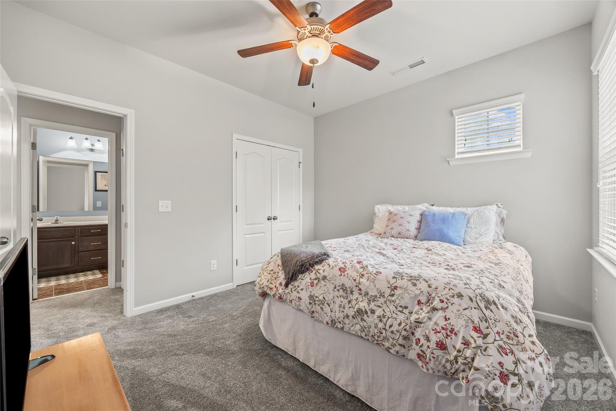 Hawks Creek - Residential