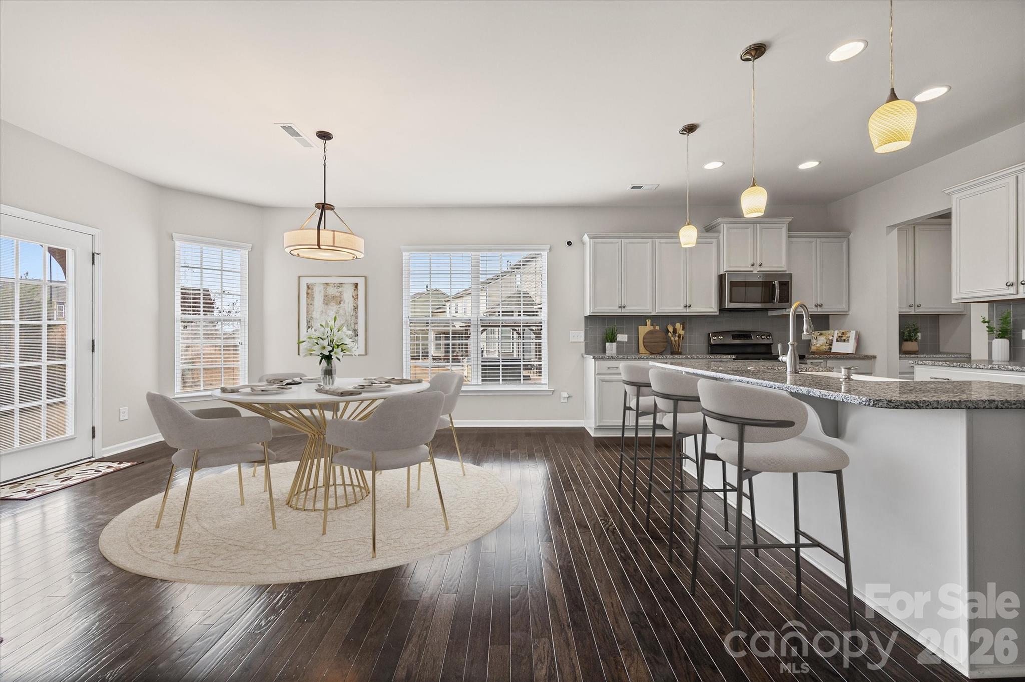 Hawks Creek - Residential