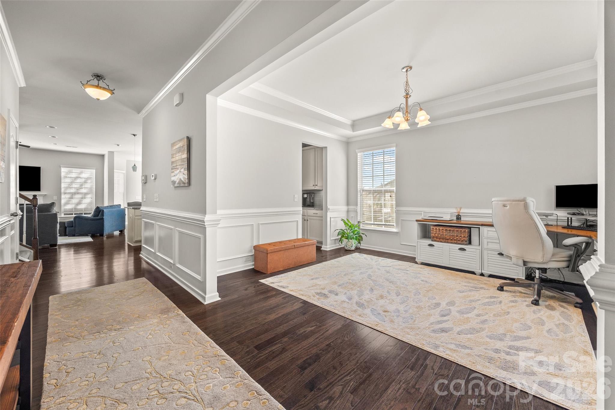 660 Brookhaven Drive