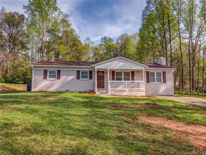 Don't want an HOA telling you what you can do with your house? Then this is the Perfect home for you! Completely updated Full Brick, Ranch Style home with an Open Floor Concept on .48 of an Acre lot, quiet street with wonderful neighbors. Home has A Gourmet Kitchen boasting New Cabinets with large Island, Granite Tops, New High end Stainless Steal Appliances, New Wood Laminate Floors, New Carpet in Bedrooms and Tile in Bathroom and Laundry, Rocking chair front and side porch, Detached garage.