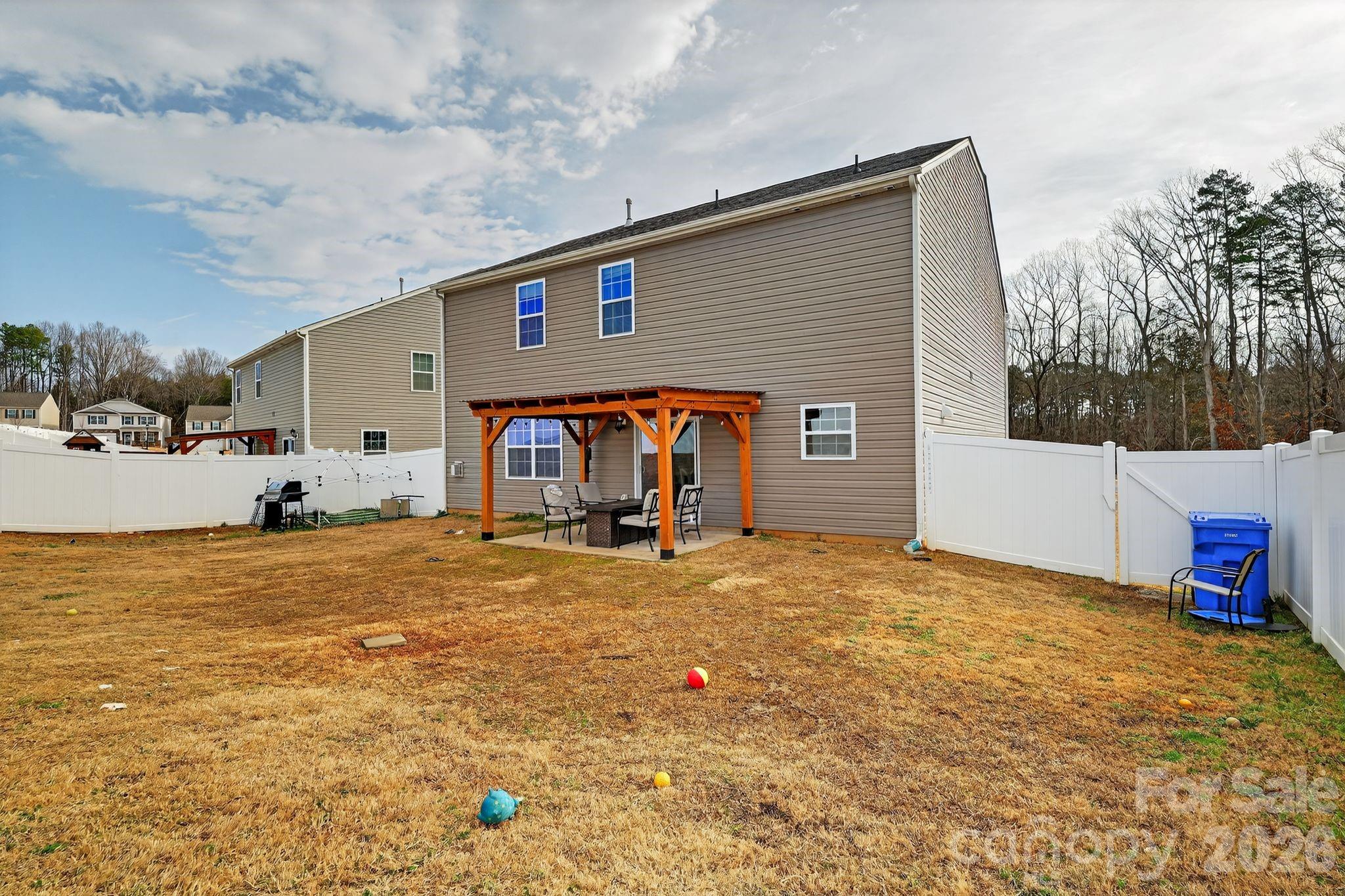 Sequoia Forest - Residential