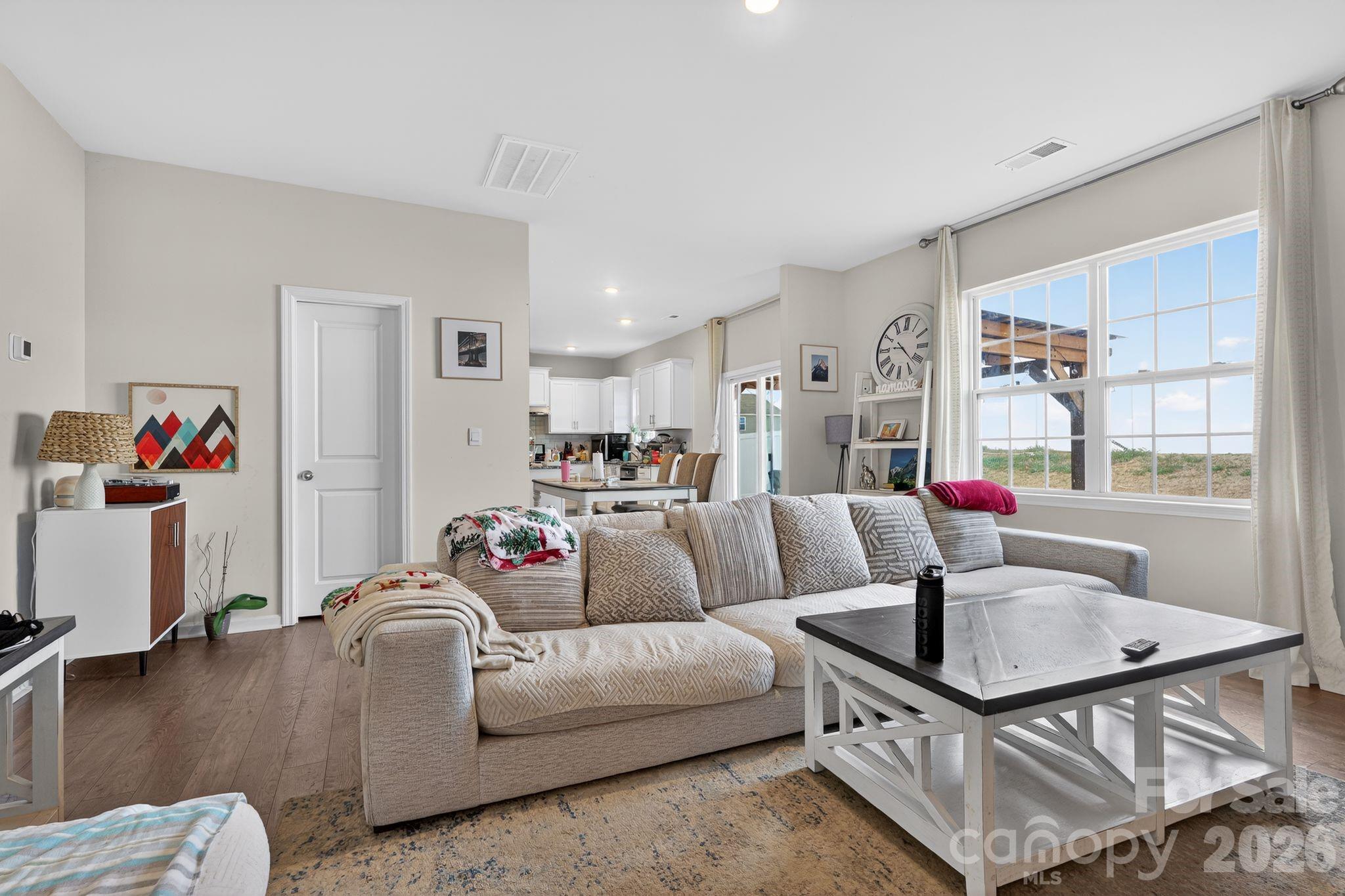 Sequoia Forest - Residential