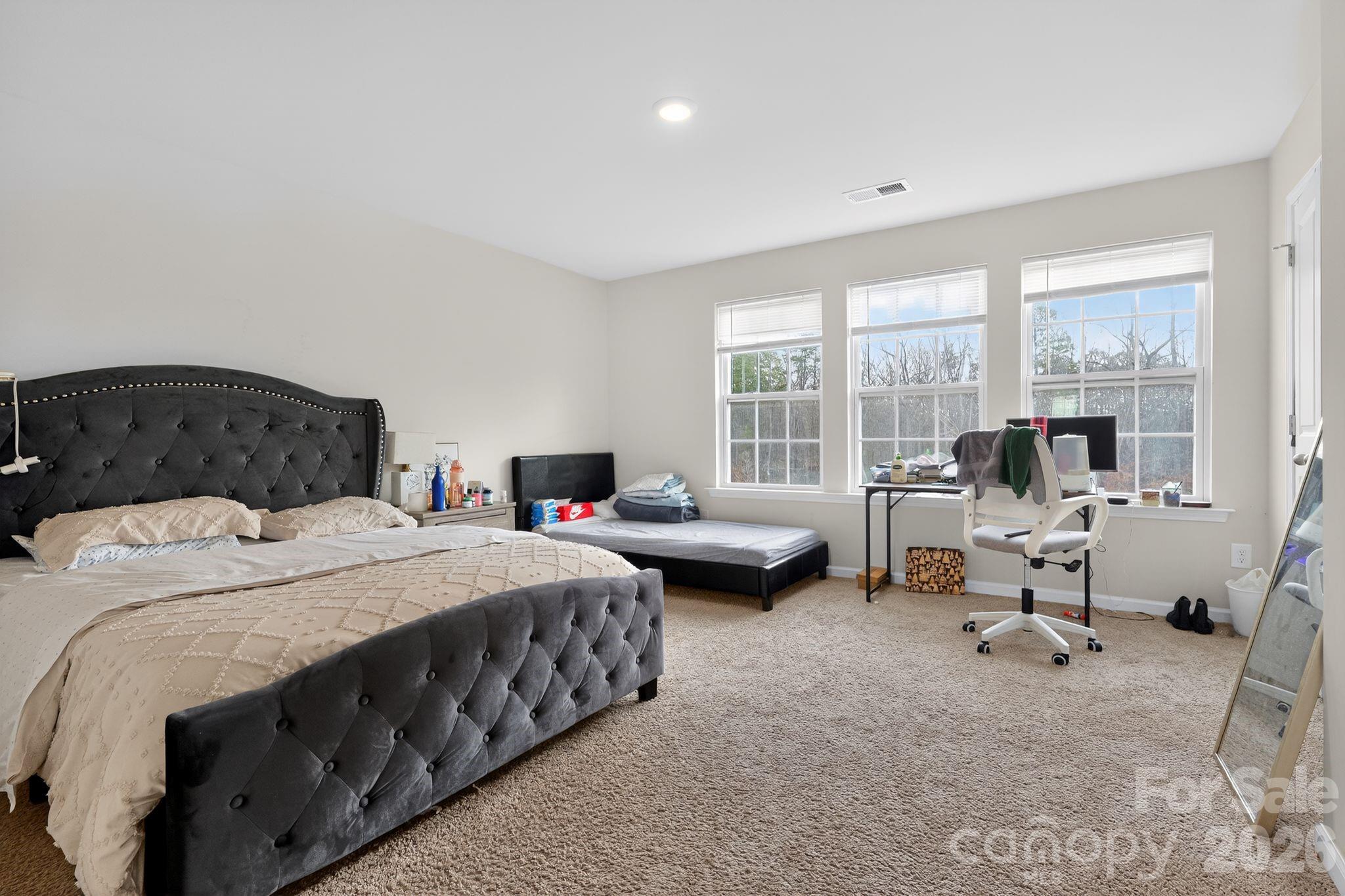 Sequoia Forest - Residential