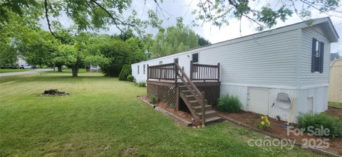 67 Brown Lynch Road Candler NC 28715