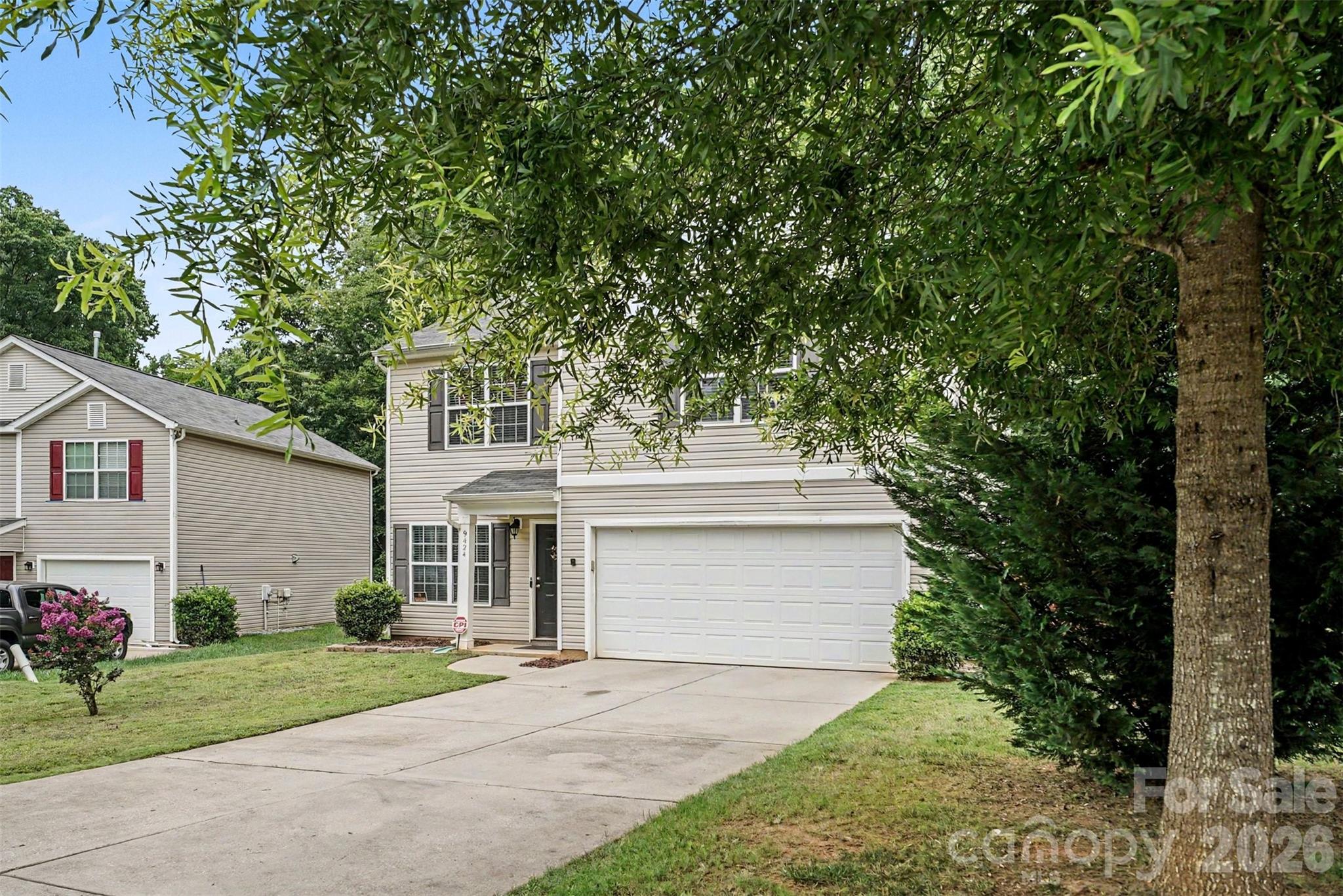9424 Quilting Bee Lane