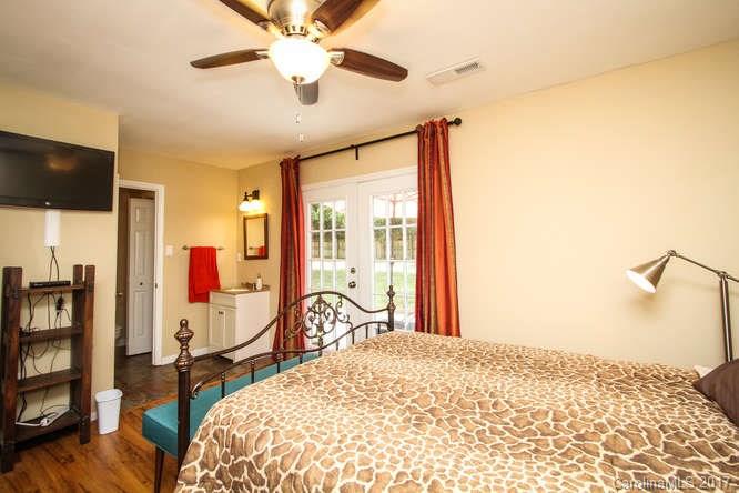 Hickory Ridge - Residential