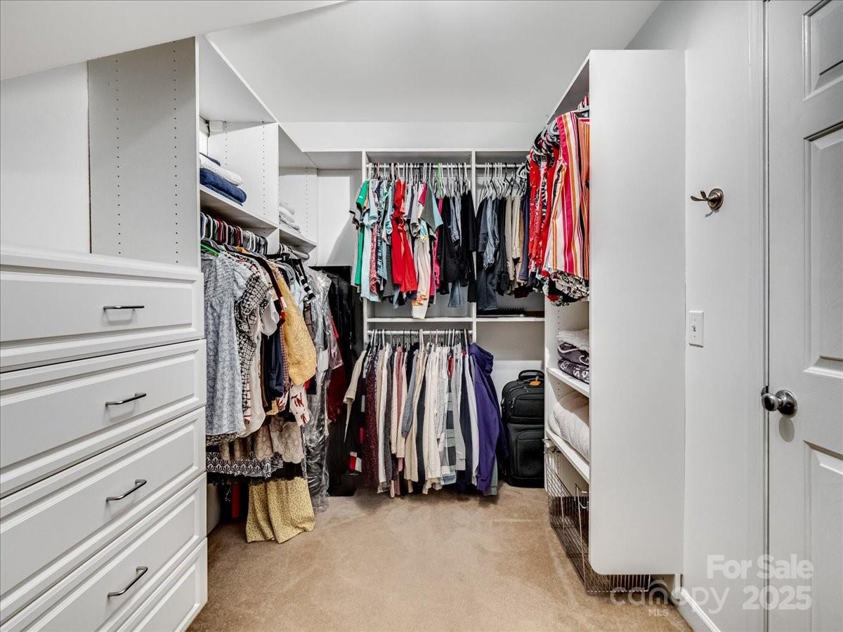 Lynnwood Farms - Residential