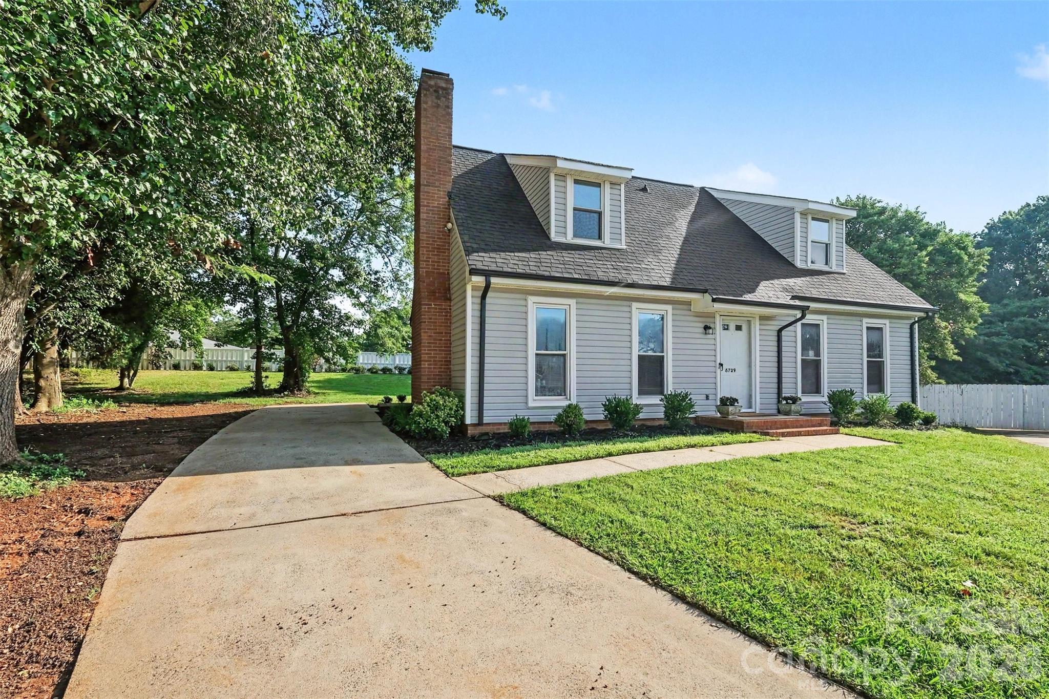 6739 Old Meadow Road