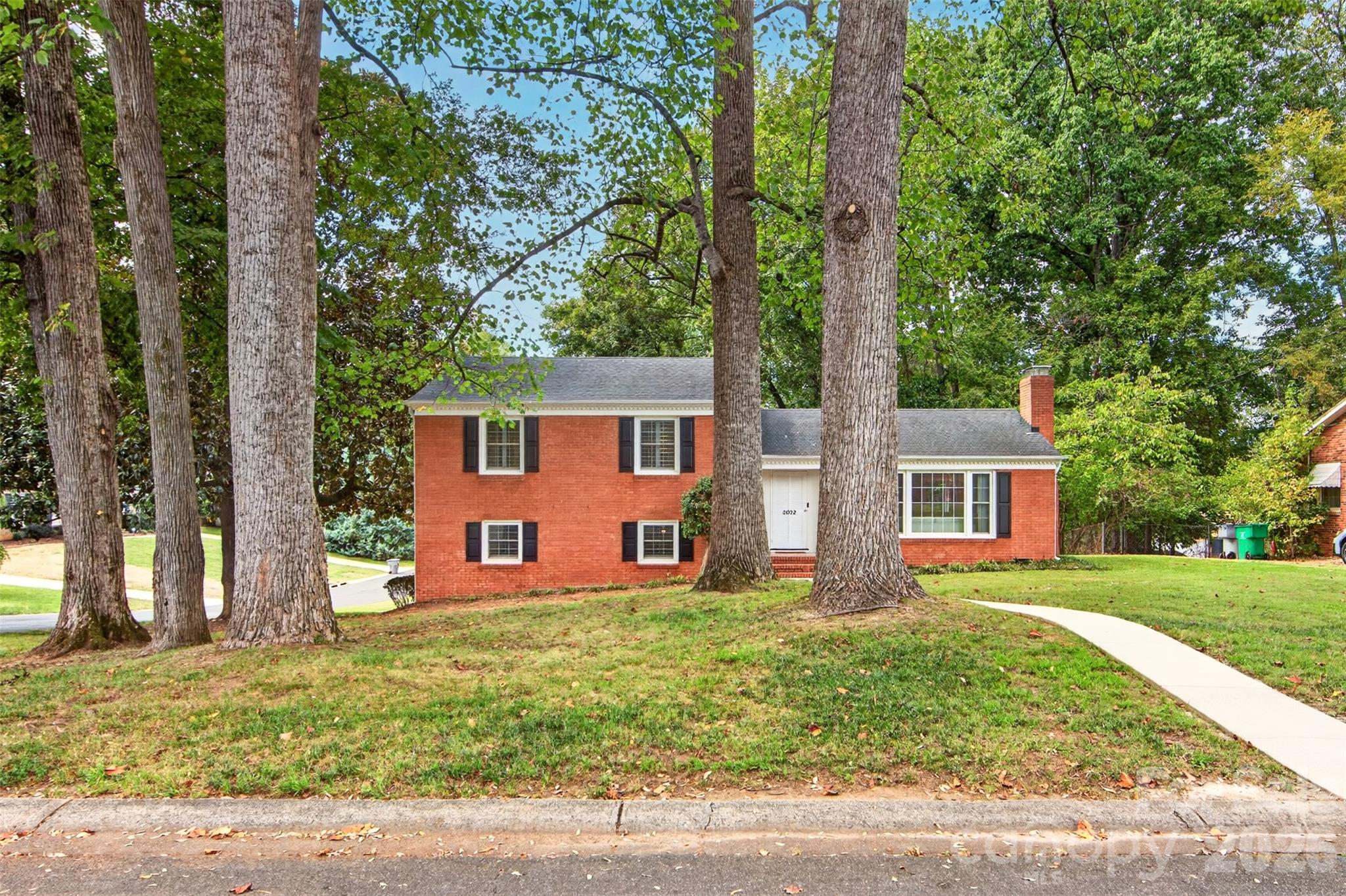 3022 Finley Place