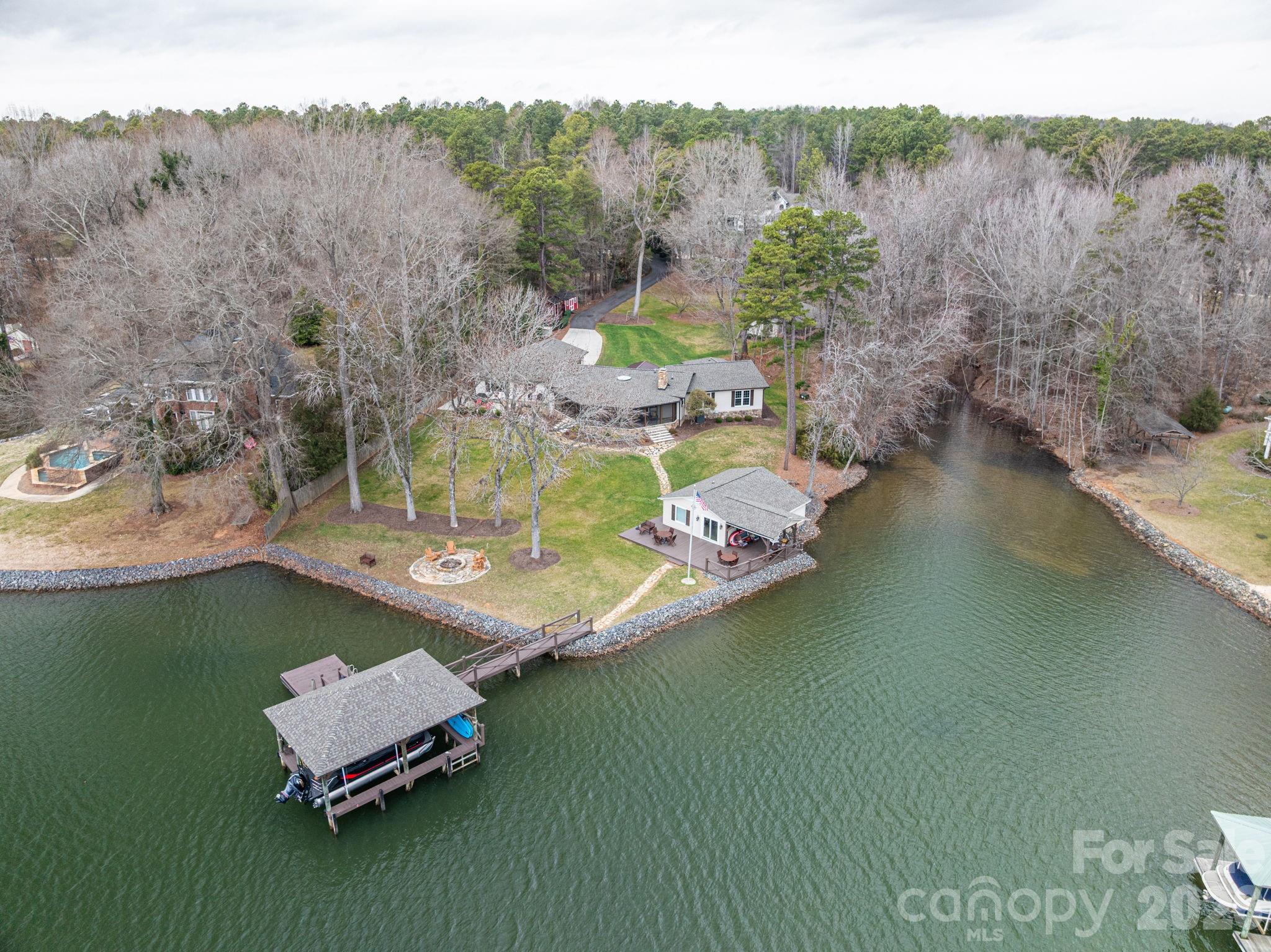 4485 River Oaks Road