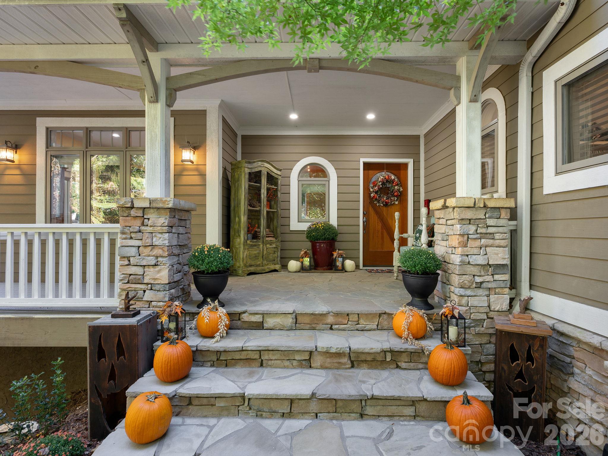 11 Hearthstone Drive