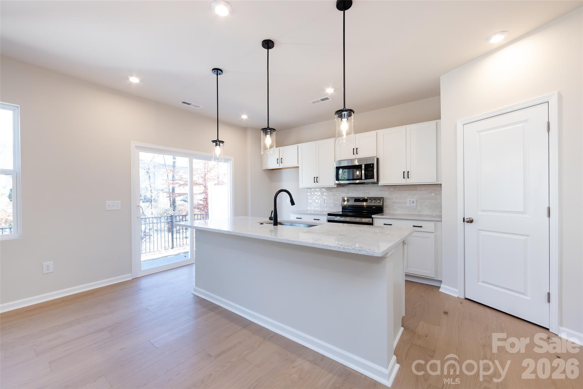 Fifteen 15 Cannon - Residential