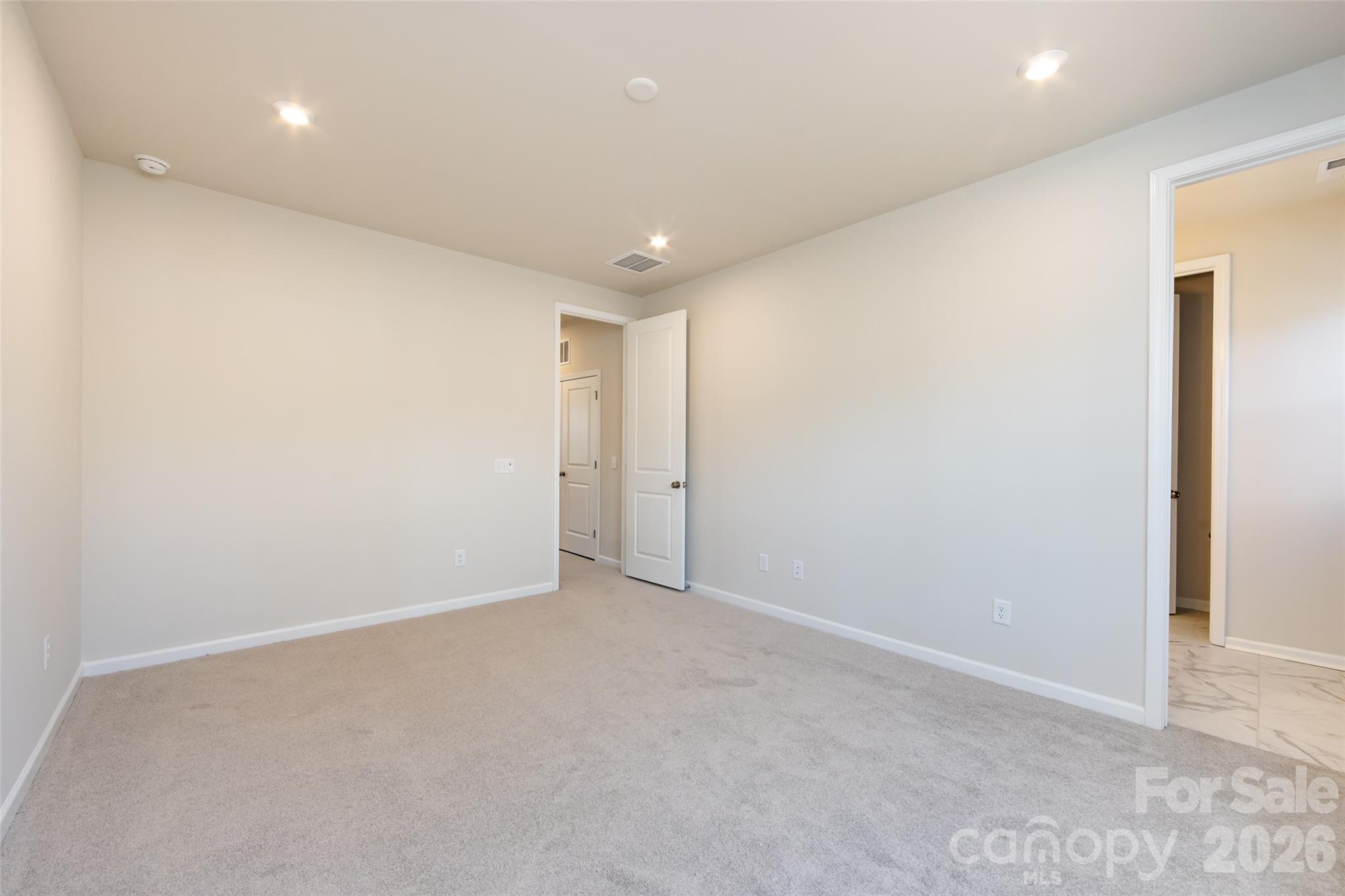 Fifteen 15 Cannon - Residential