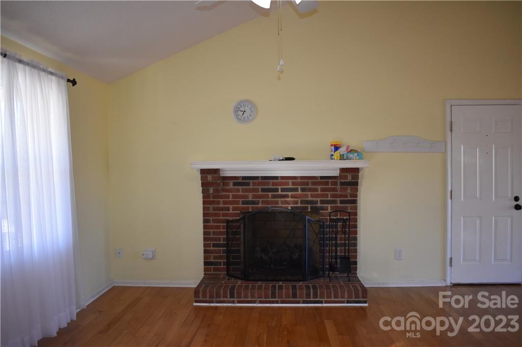 Phifer Crest - Residential