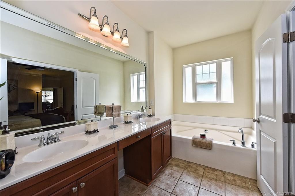 Stonegrove - Residential